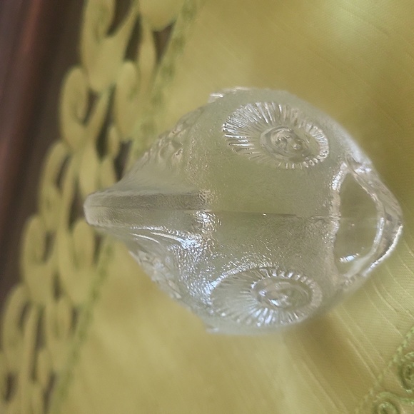 Crystal Clear Fish Figurine - Picture 3 of 6